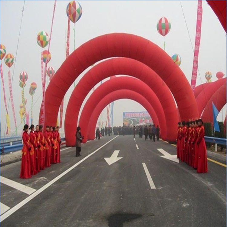 南昌商场开业纯红拱门